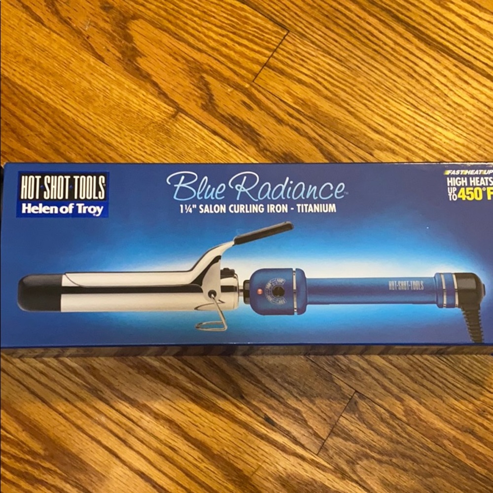 Hot shot tools curling iron in box